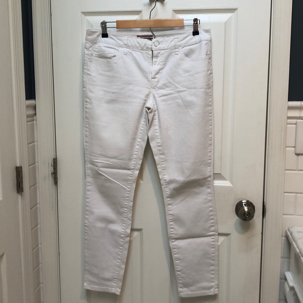 EUC -Tommy Hilfiger white, skinny jeans